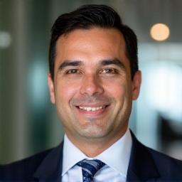 Carlos Mendoza, Auditor Senior